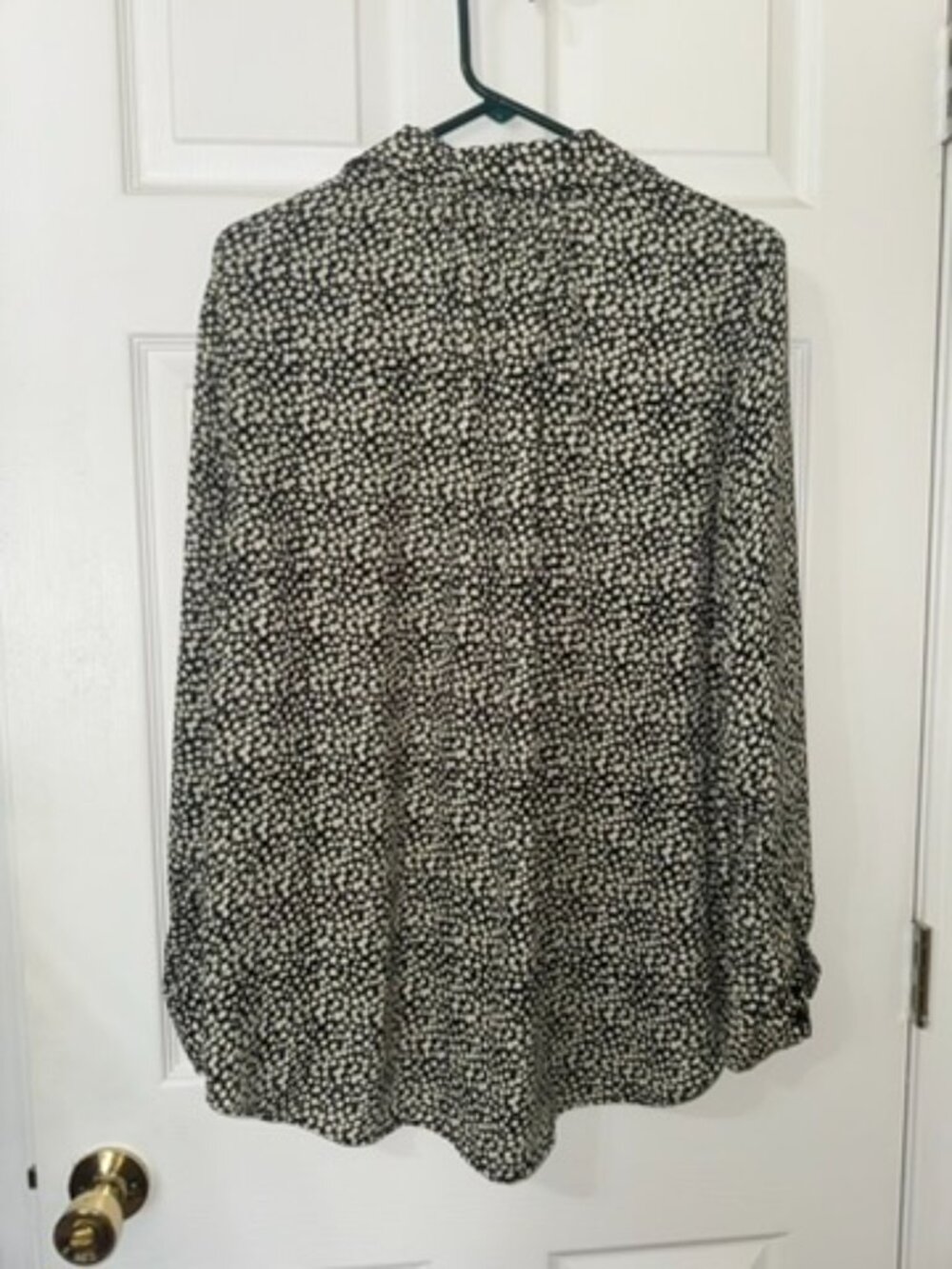 Black and White Floral Button Down Blouse by H&M - Picture 7 of 7